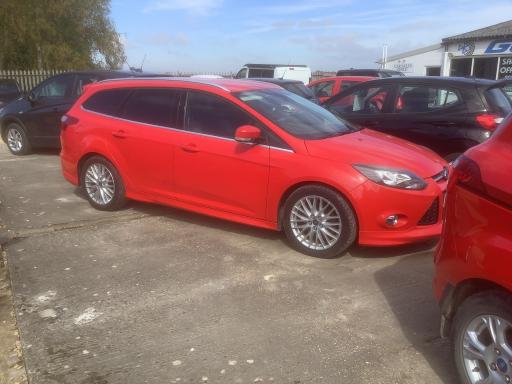 2014 FOCUS ZETEC S T PRICE 4,995 YEAR 2014 14 REG MILEAGE 73,930 ENGINE... photo