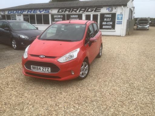 2015 B MAX ZETEC T PRICE 4,795 YEAR 2015 64 REG MILEAGE 65,805 ENGINE 1.0... photo