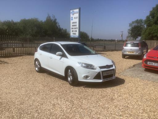 2014 FORD FOCUS TITANIUM X T PRICE 4,995 YEAR 2014 64 REG MILEAGE 53,279 ENGINE... photo